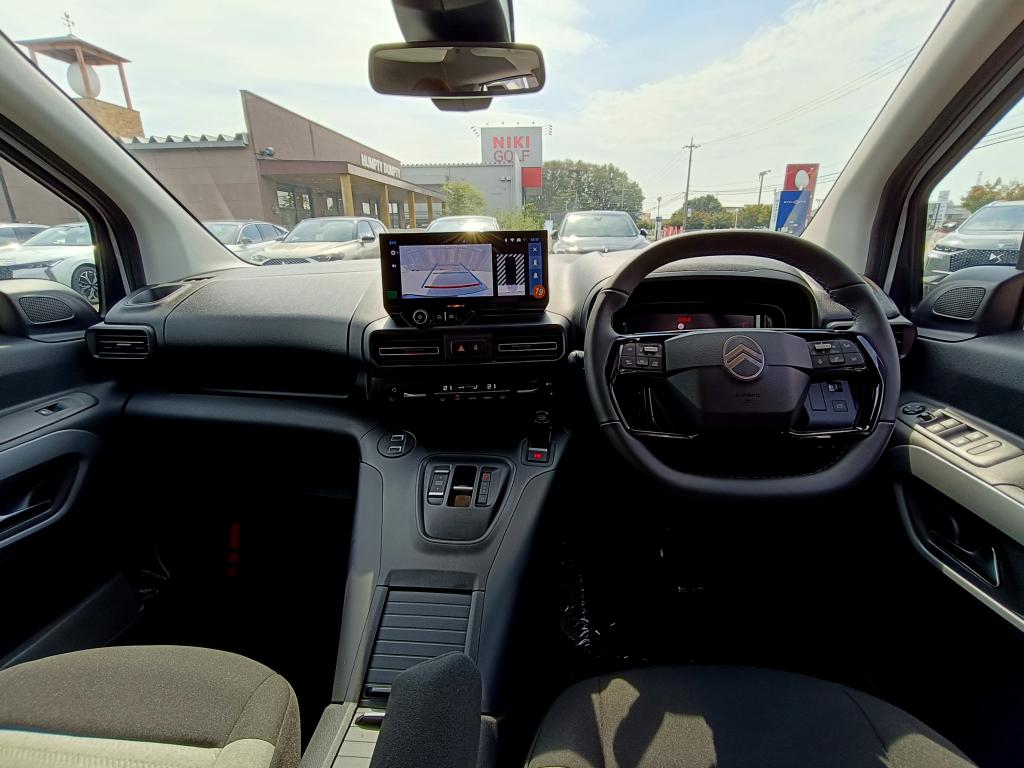 お買い得な新古車いかがですか？☺️