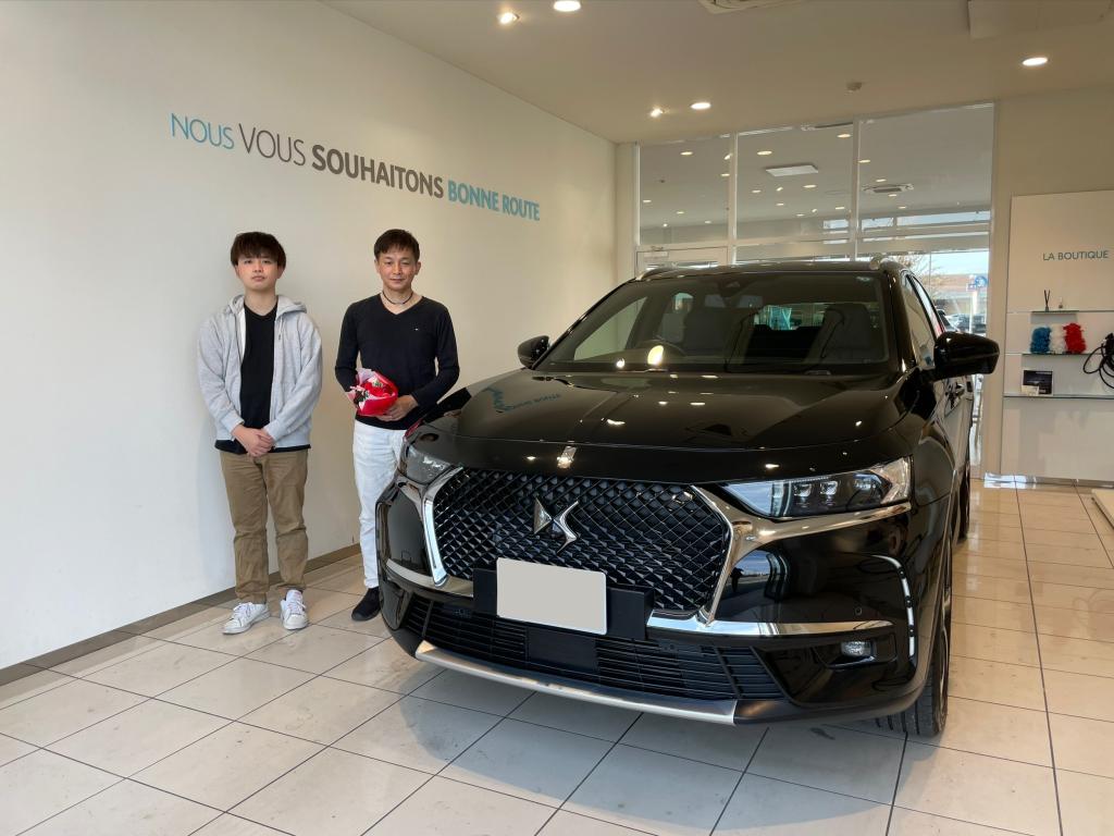 武本様、ＤＳ７のご納車おめでとうございます！