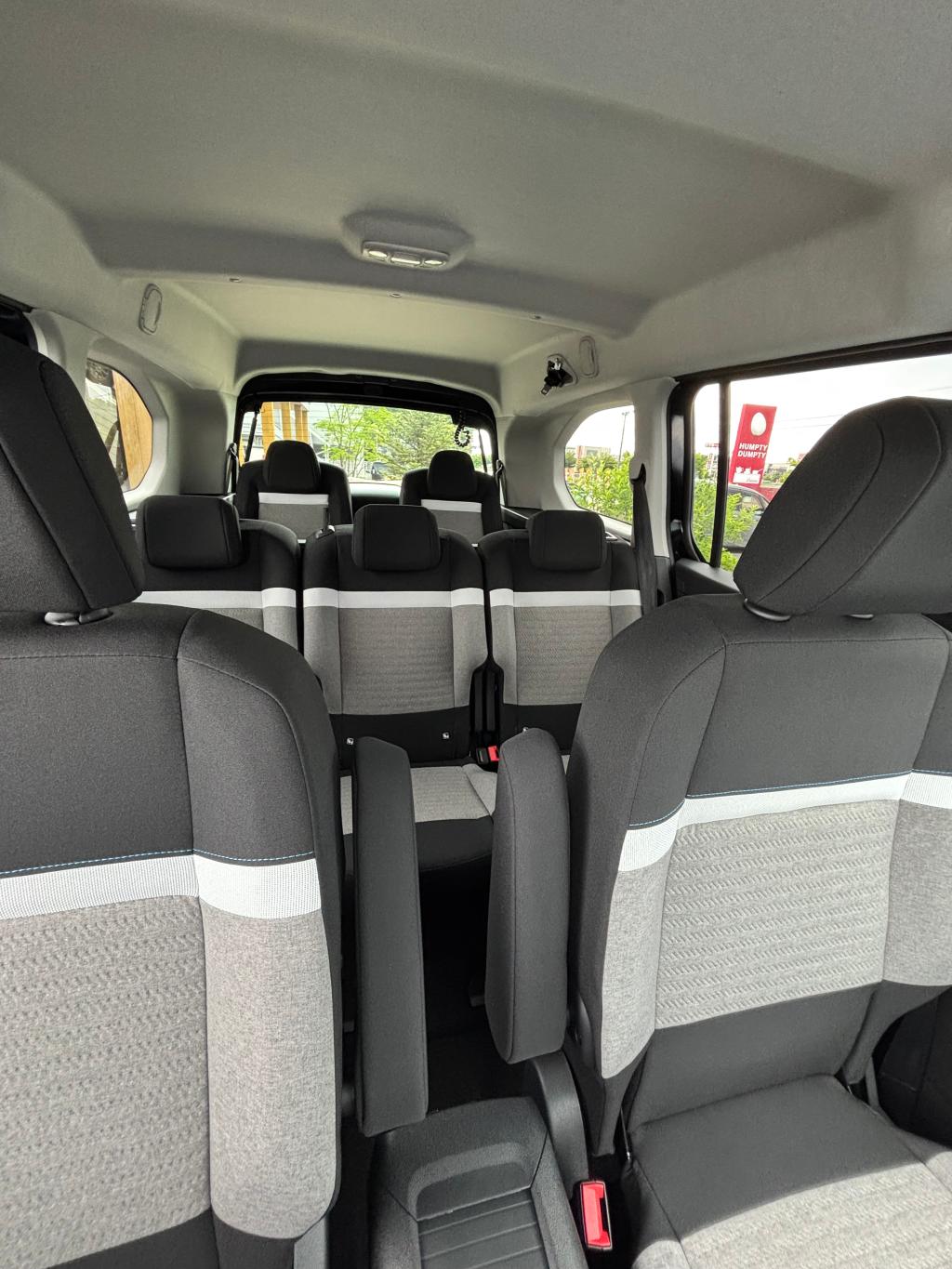 特別仕様車≪NEW BERLINGO Black Edition≫が 登場しました🙌