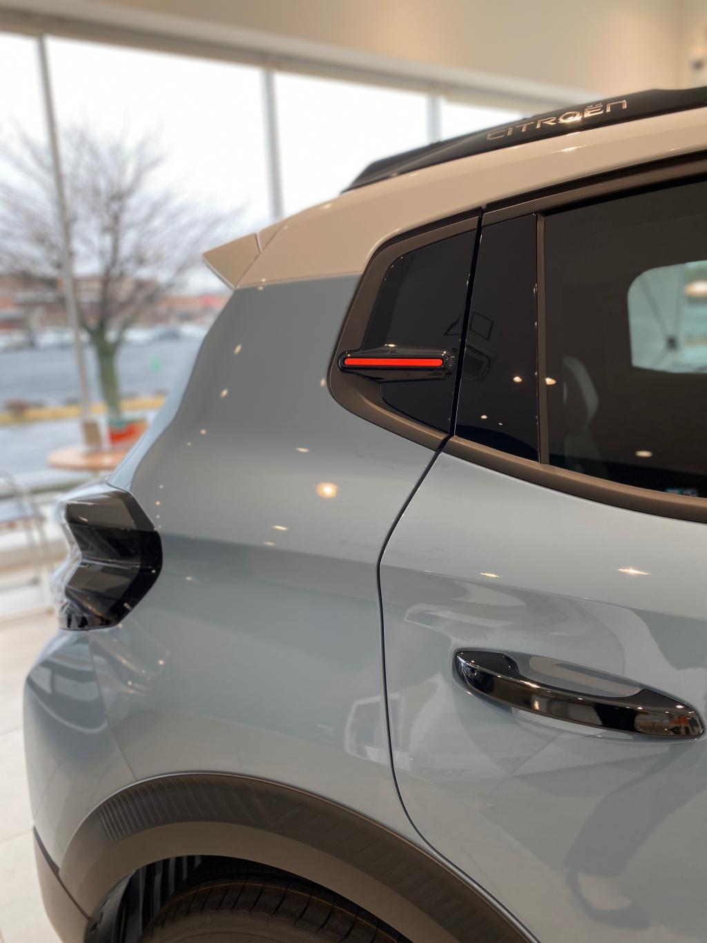 展示車にC3が仲間入り♪